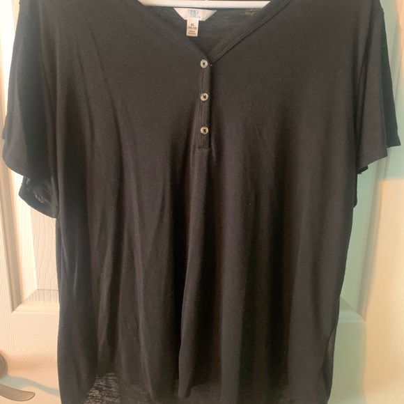 Time and tru tee XL - Picture 2 of 4